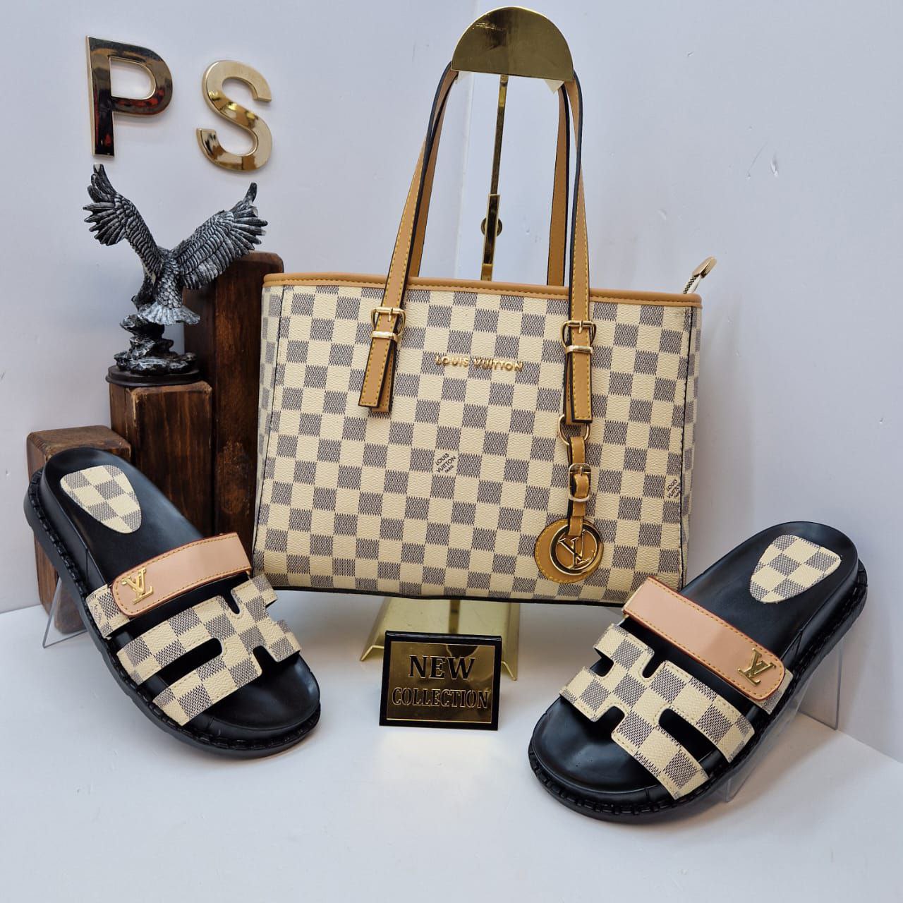 L - Bag and Slipper Set (v3)