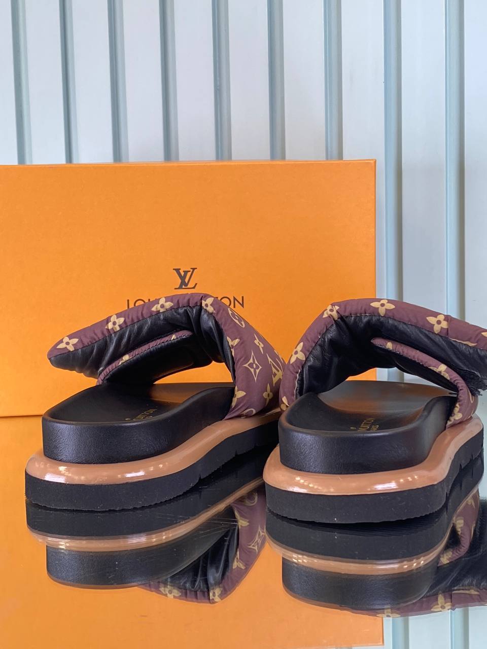LVS - Slipper