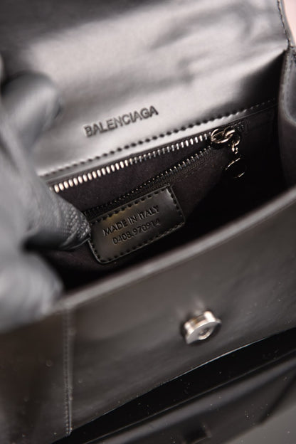 BB - Hourglass Small Handbag