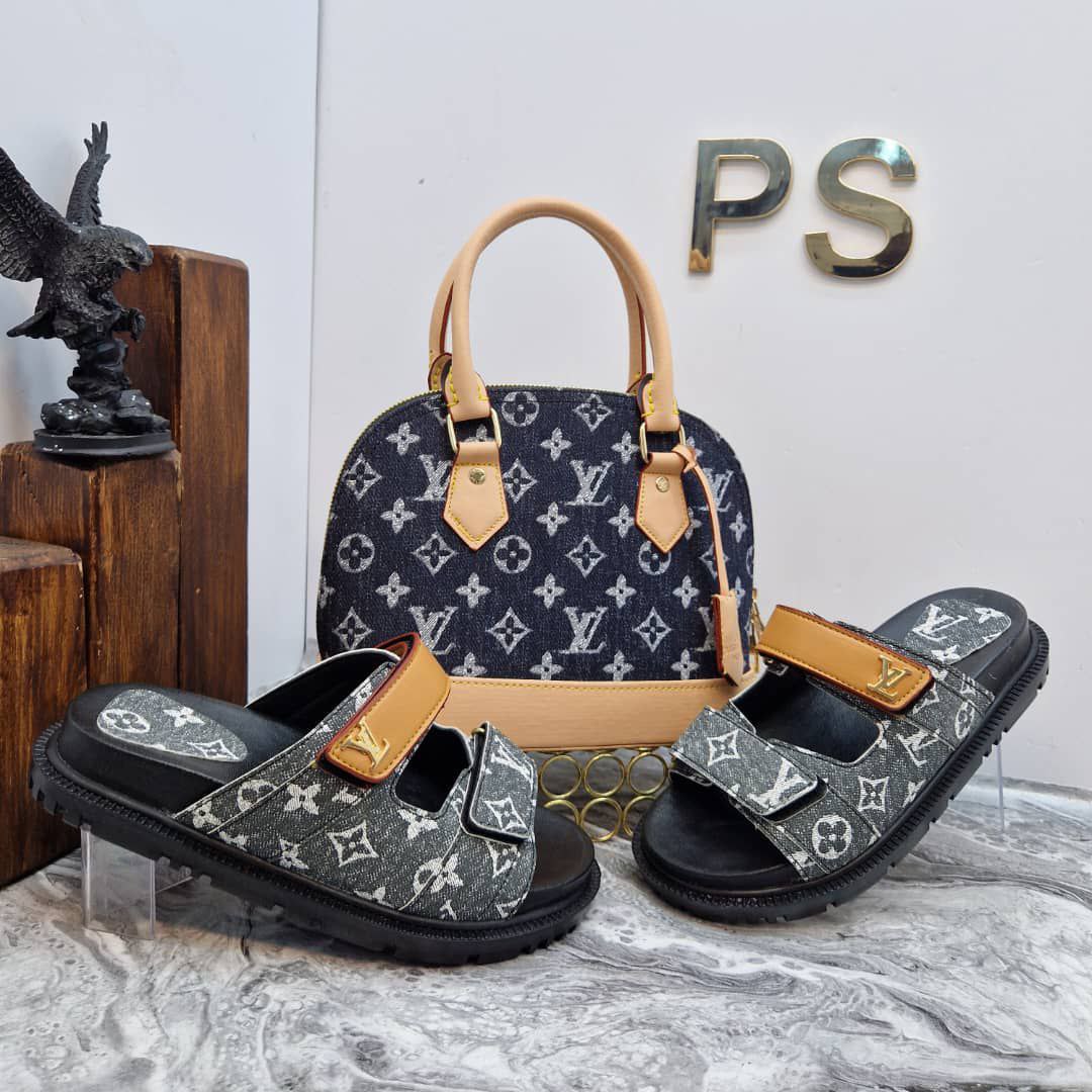 L - Bag ve Slipper Set